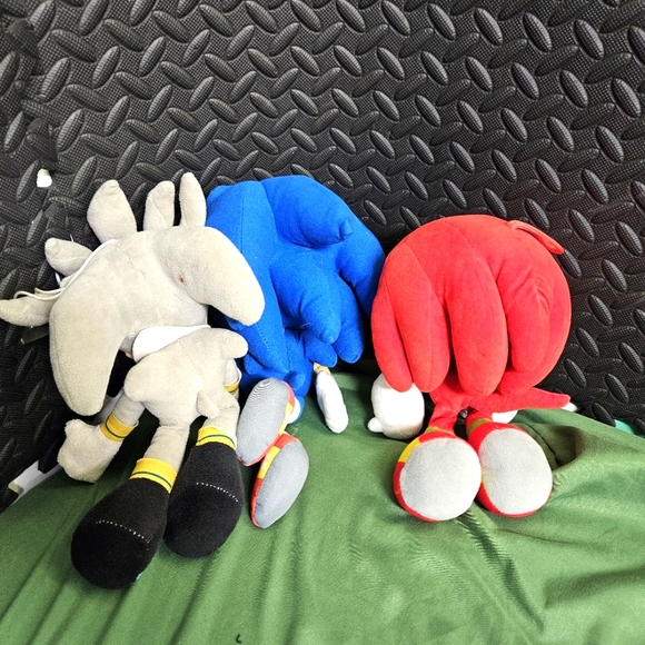 Sonic the Hedgehog Plush Toy Set - Blue, Red, Gray - Picture 7 of 13